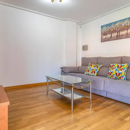 3 Bedroom Cozy In *